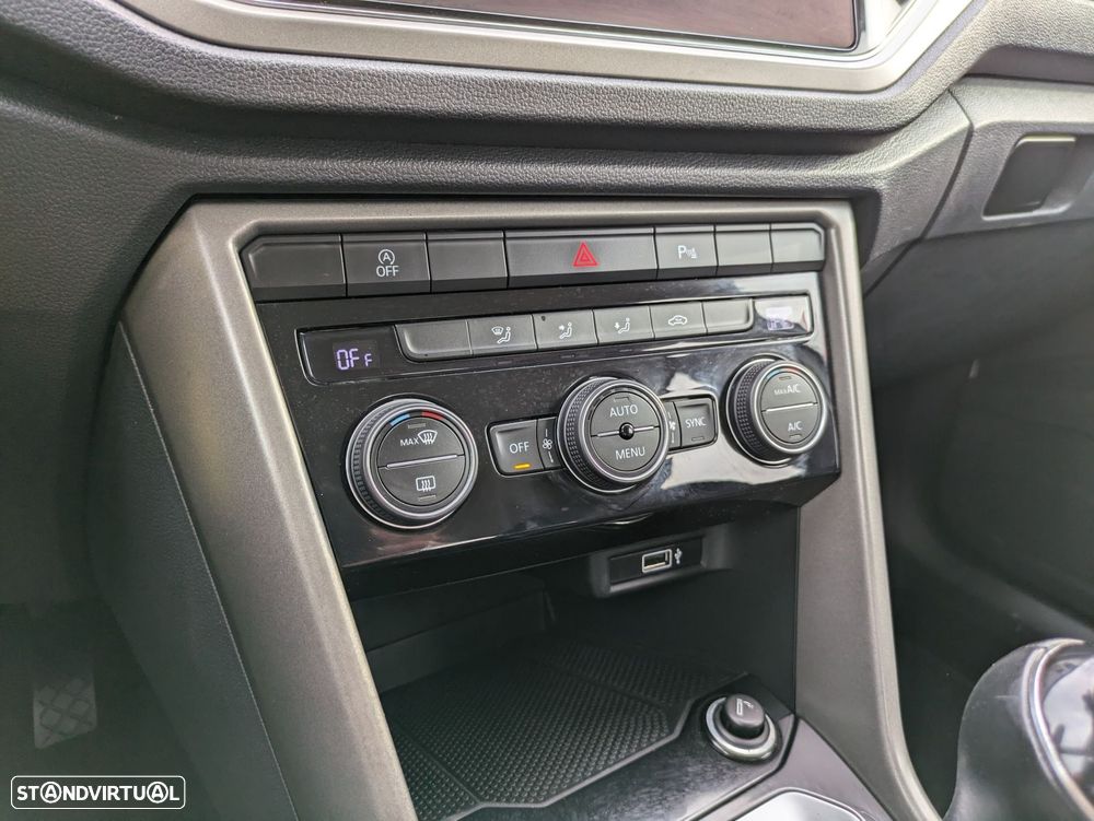 VW T-Roc 1.6 TDI Style - 23