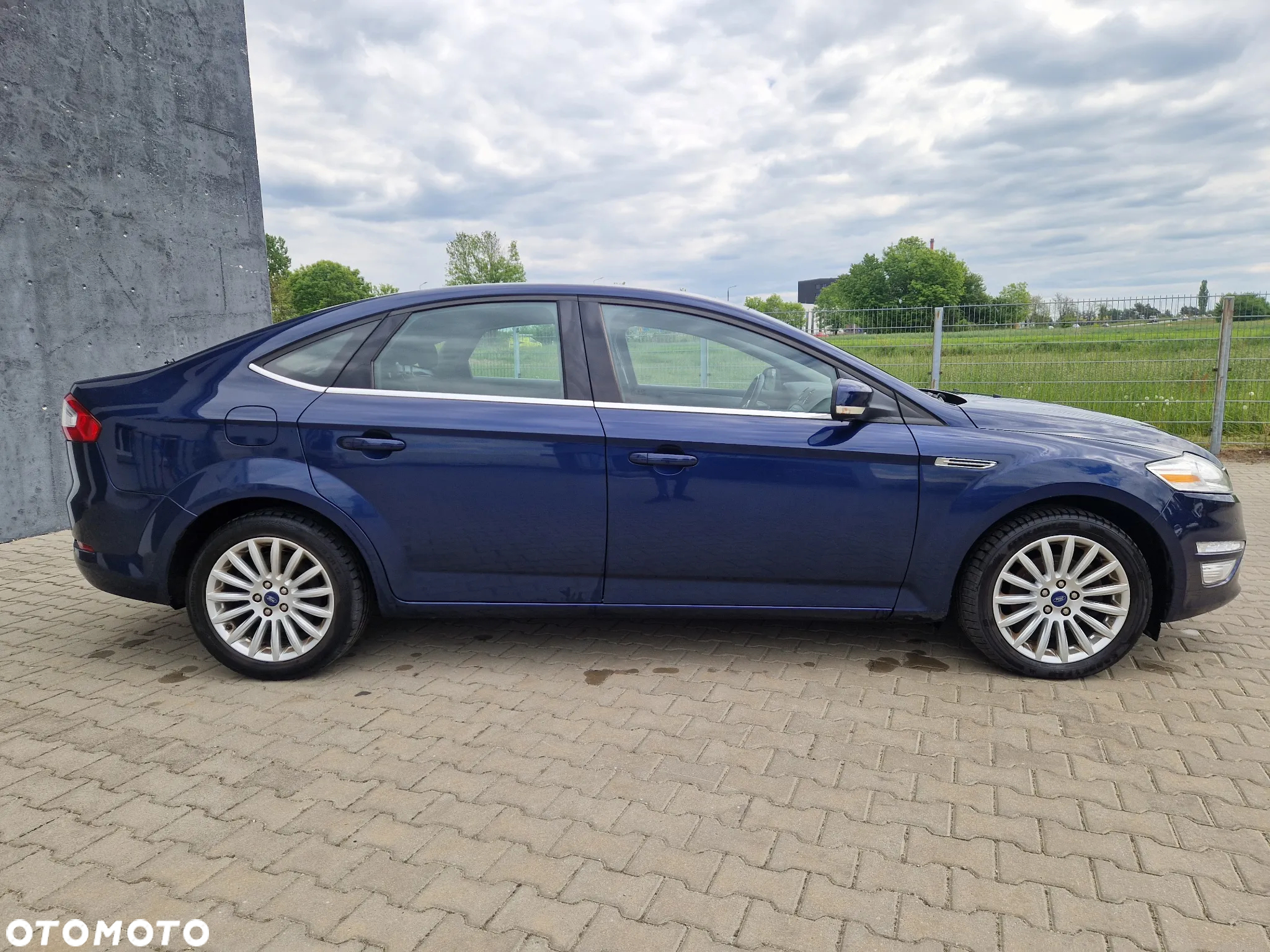 Ford Mondeo 2.0 TDCi Trend - 4