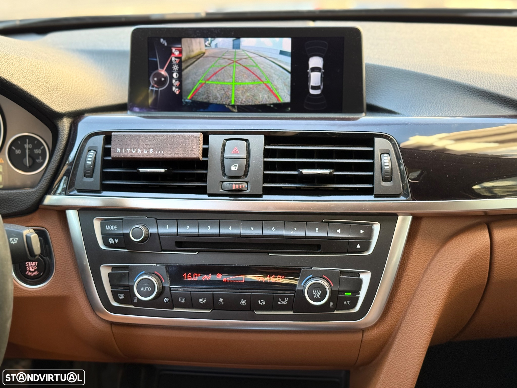 BMW 330 d Auto Line Luxury - 15