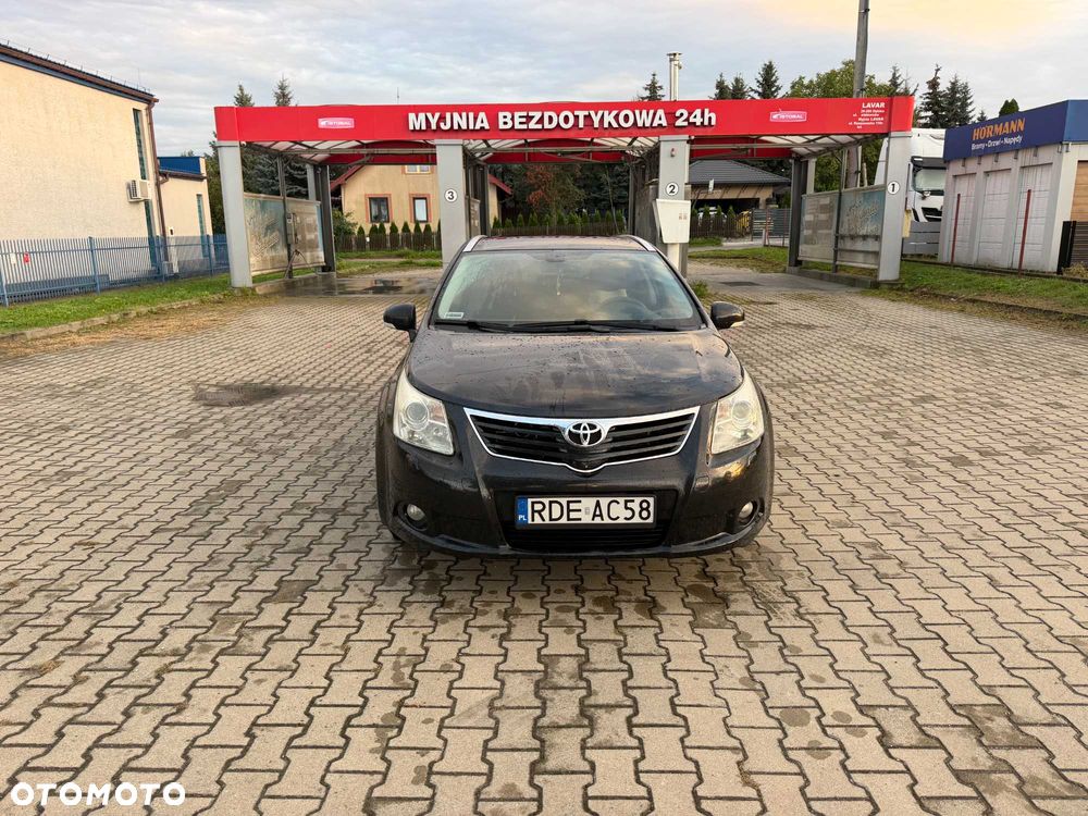 Toyota Avensis - 5