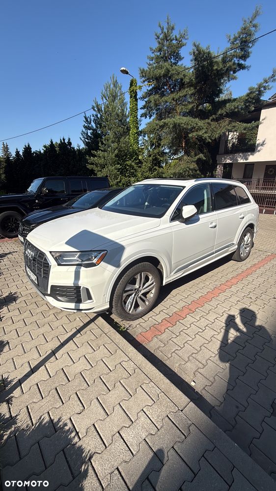Audi Q7 - 1