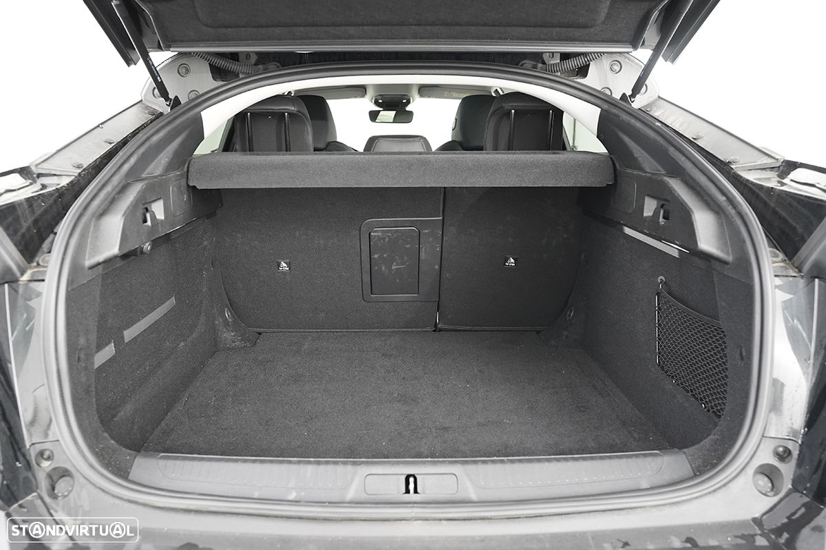 Peugeot 408 1.2 PureTech Allure EAT8 - 18