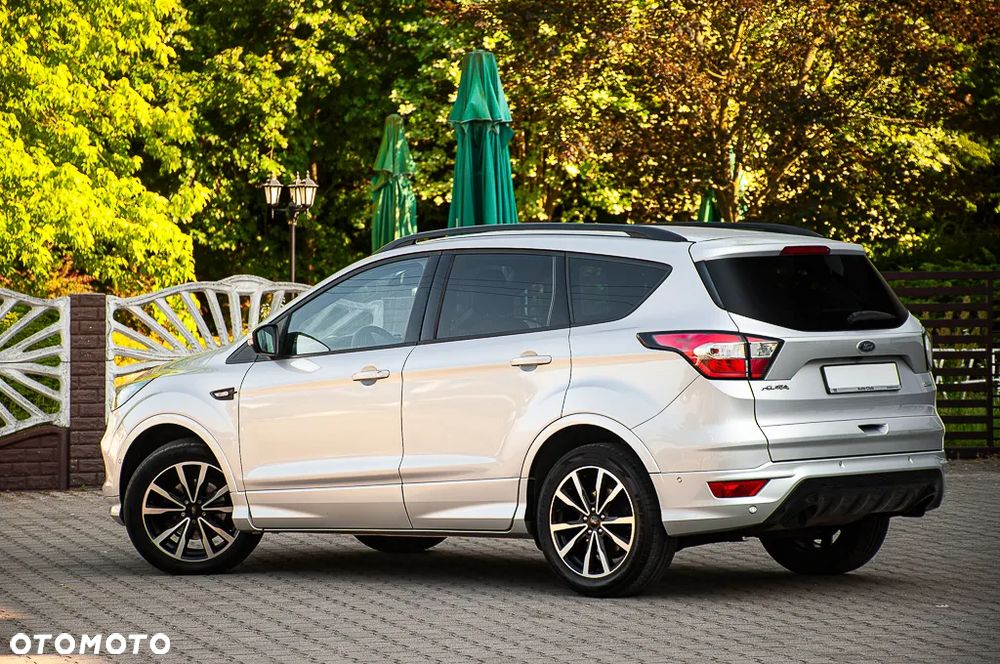 Ford Kuga 1.5 EcoBoost FWD ST-Line ASS MMT6 - 38