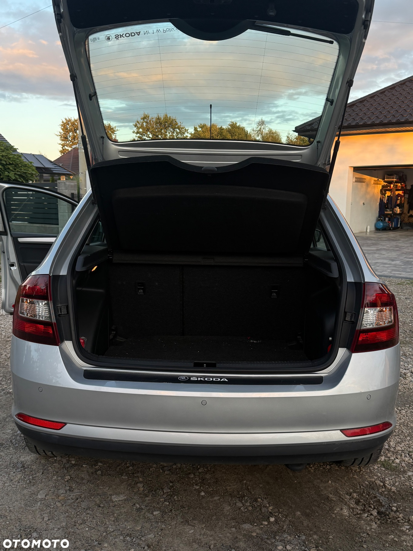 Skoda RAPID - 15