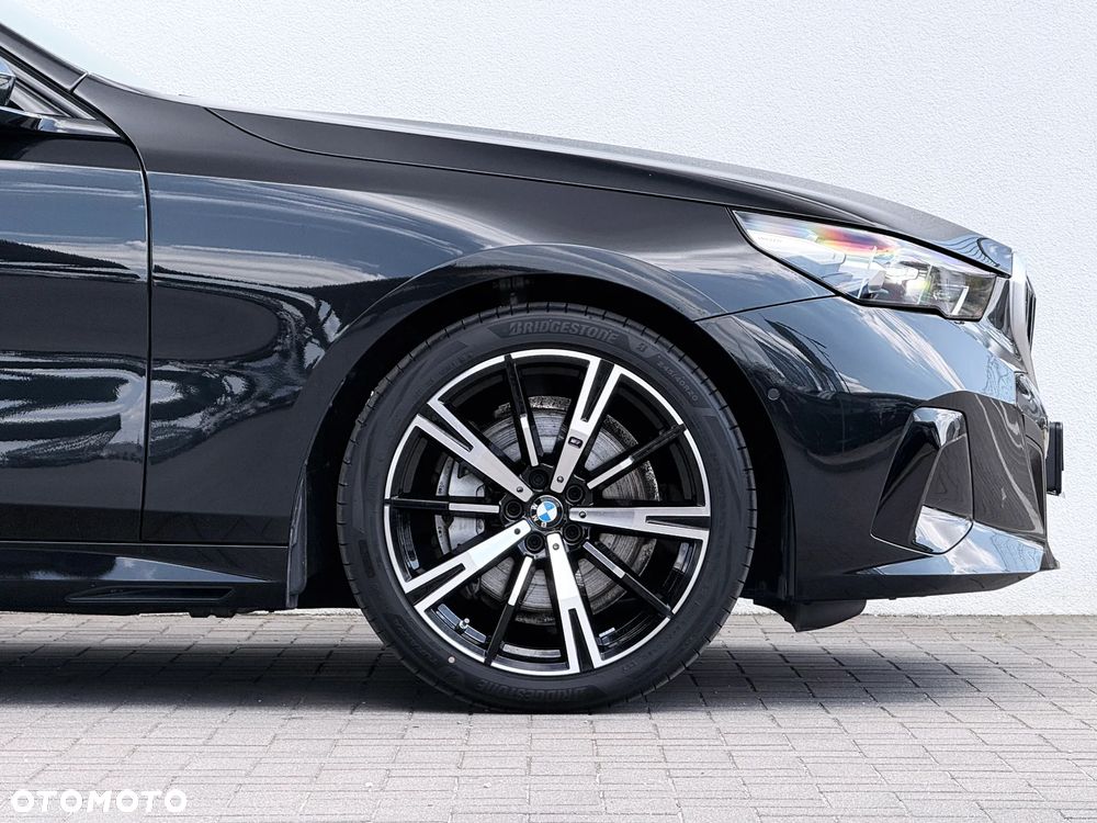 BMW Seria 5 540d xDrive - 12