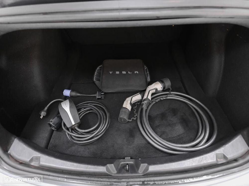 Tesla Model 3 Long-Range Dual Motor AWD - 13