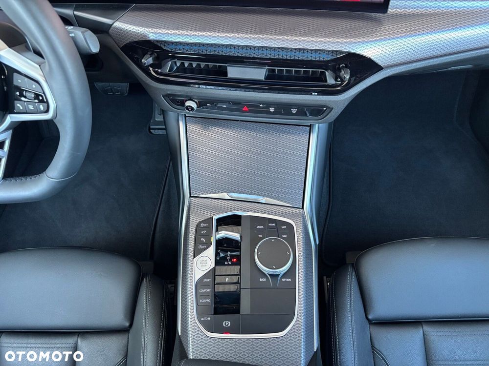 BMW Seria 3 330i xDrive M Sport sport - 29