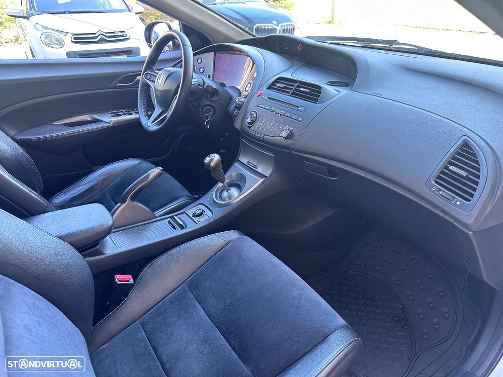 Honda Civic 1.4 i-VTEC Sport Edition - 22