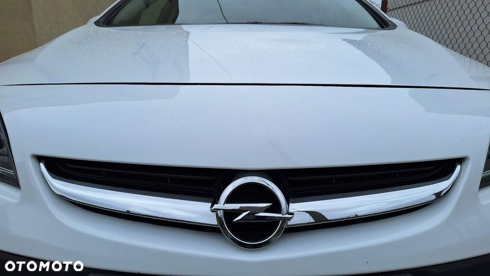 Opel Astra 1.4 Turbo - 11