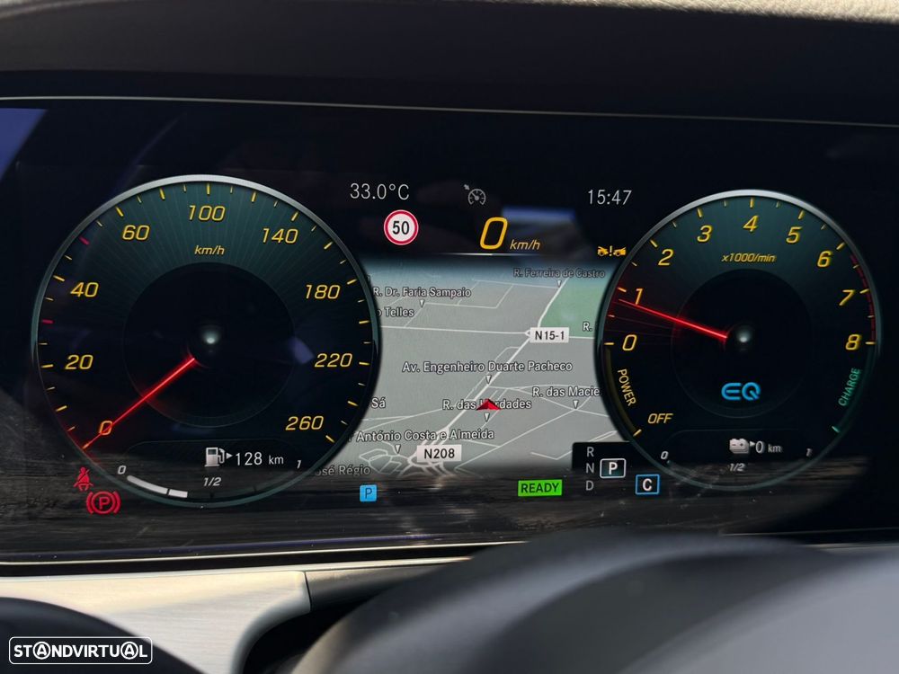 Mercedes-Benz E 300 e AMG Line - 31