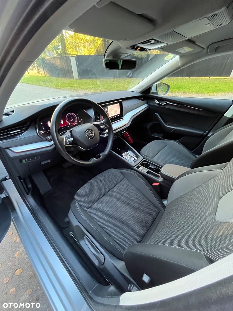 Skoda Octavia 2.0 TDI DSG Sport Edition - 23