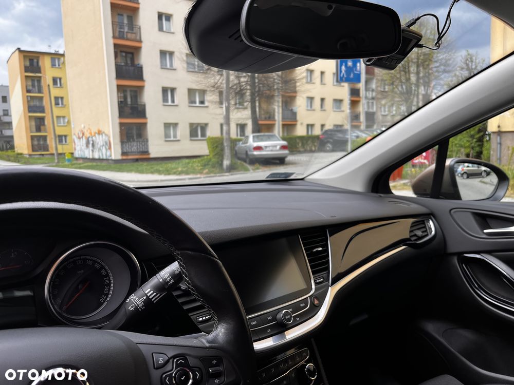 Opel Astra 1.4 T Elite S&S - 10
