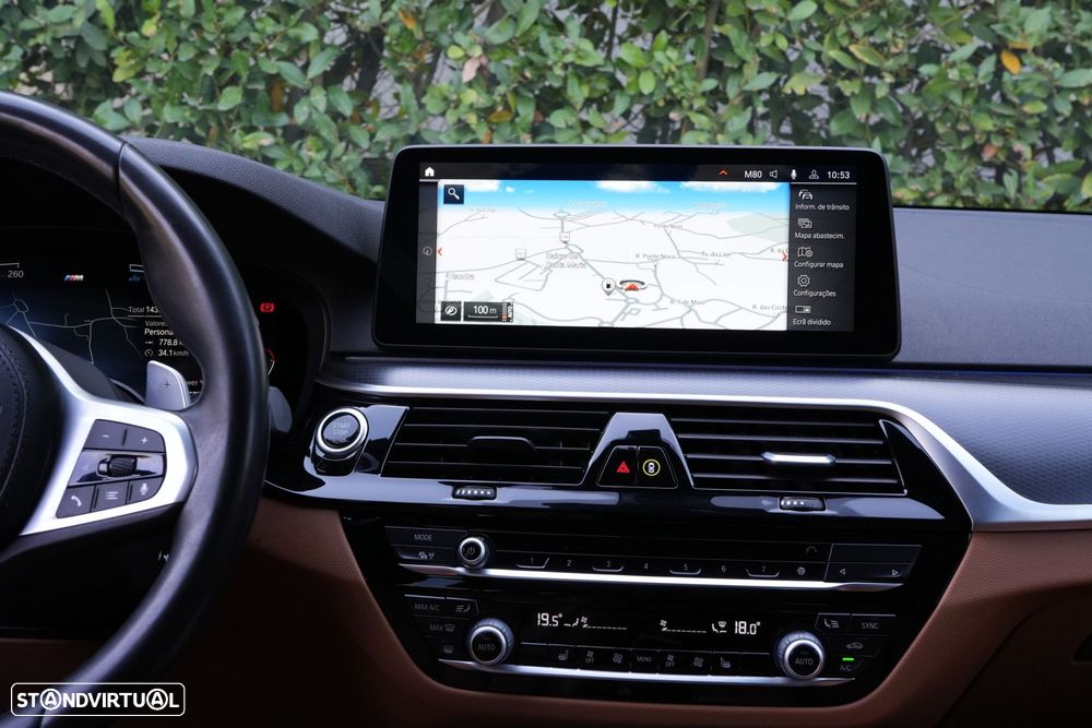 BMW 520 d Pack Desportivo M Auto - 5
