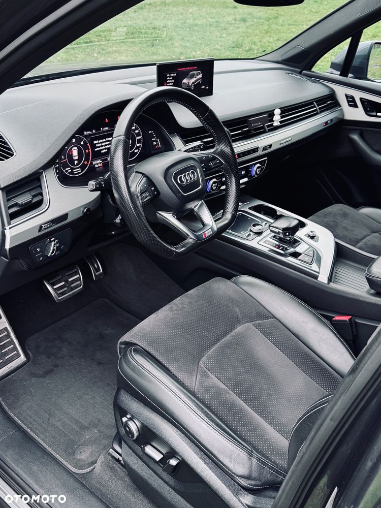 Audi Q7 - 18