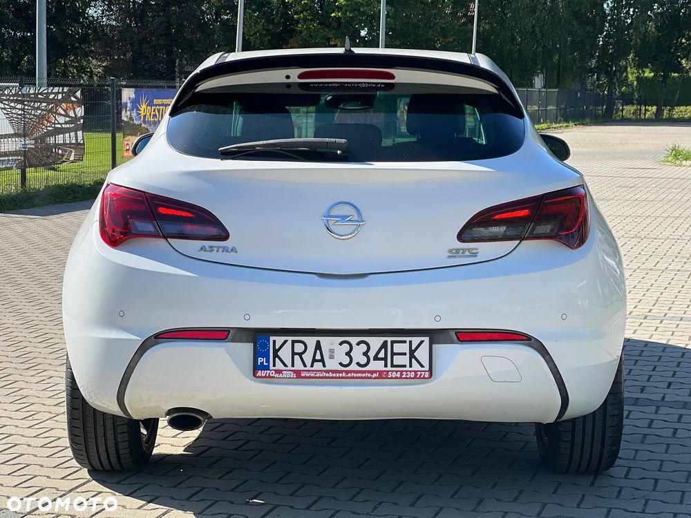 Opel Astra GTC 1.4 Turbo Innovation - 39