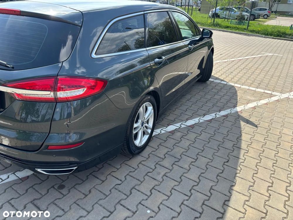 Ford Mondeo Turnier 2.0 TDCi Start-Stopp PowerShift-Aut Titanium - 3