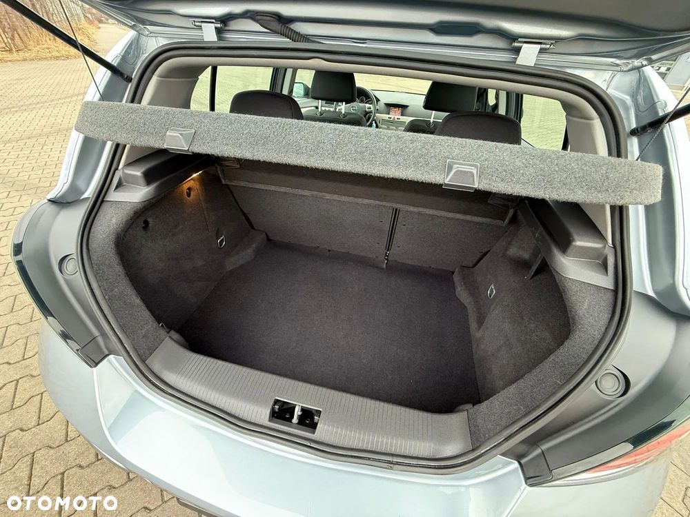 Opel Astra 1.4 Comfort / Cool - 36