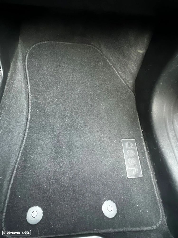 Jeep Compass 1.6 M-Jet Limited - 17