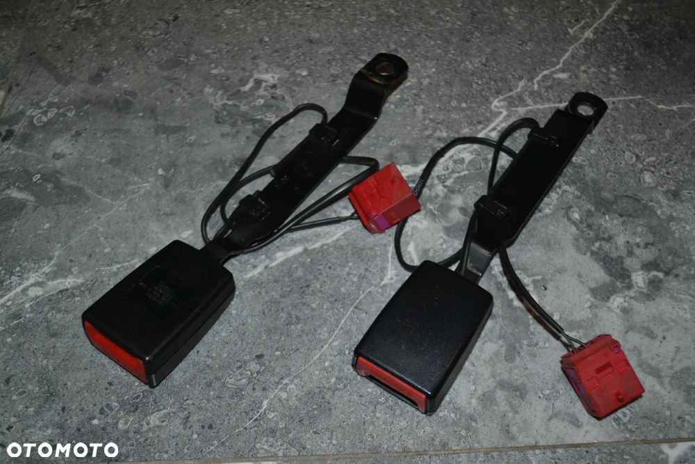 SKODA FABIA II ROOMSTER PRAKTIK ZAPIĘCIE PASA BEZPIECZEŃSTWA PRAWE 5J0858472A