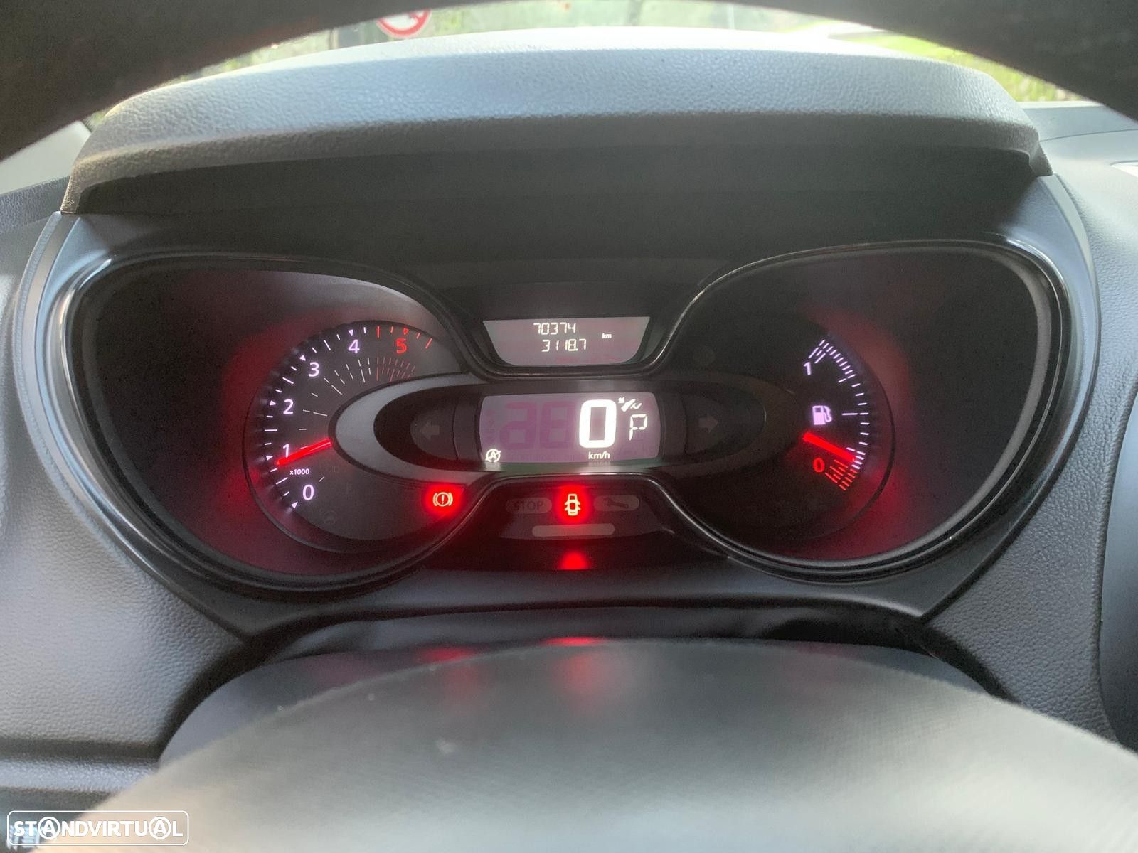 Renault Captur 1.5 dCi Exclusive EDC - 20