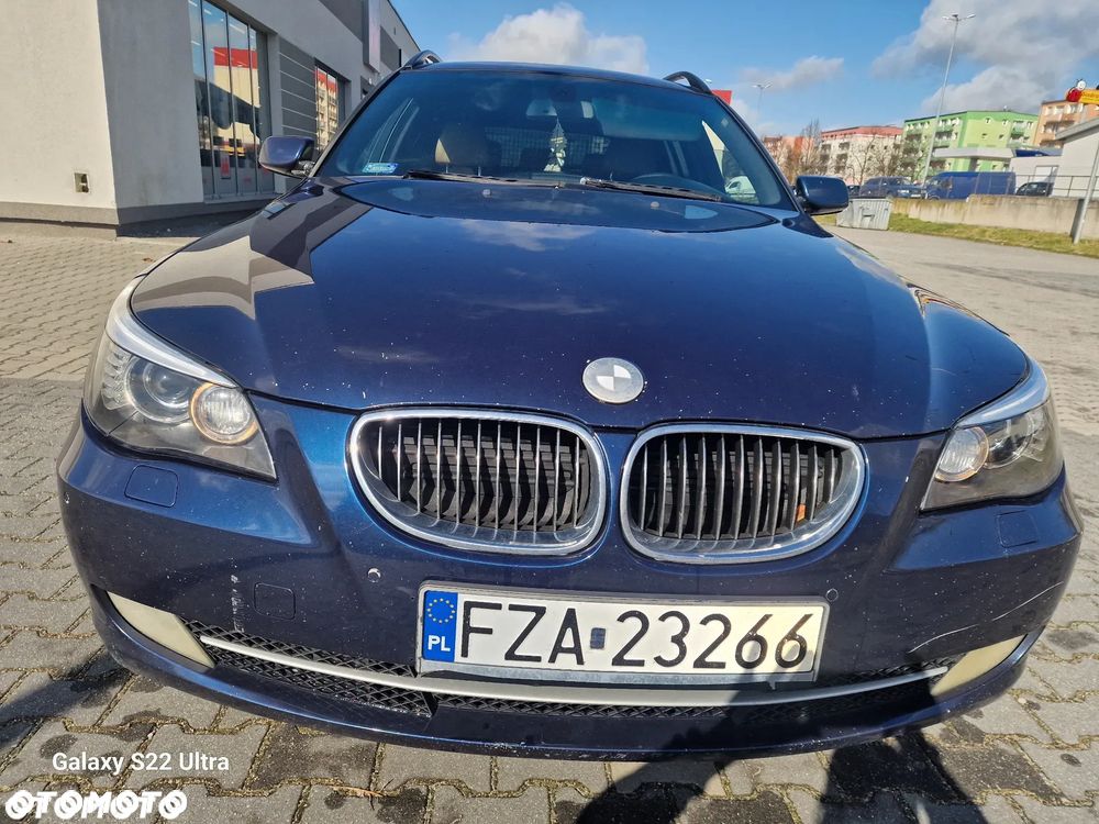 BMW Seria 5 525d - 5