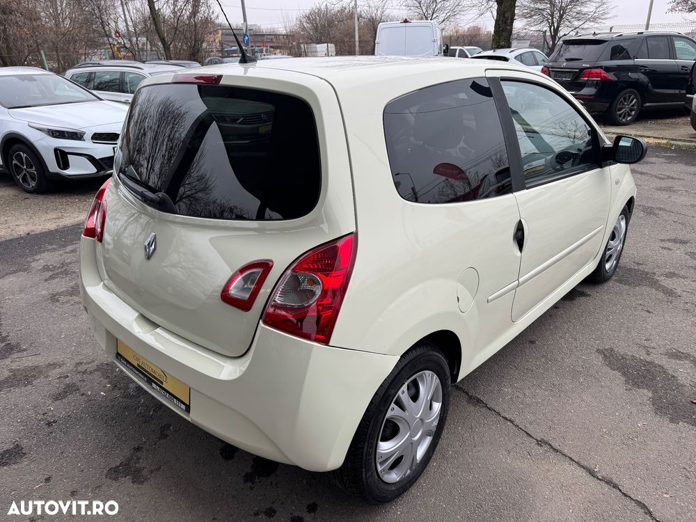 Renault Twingo 1.2 16V 75 Quickshift Authentique - 9