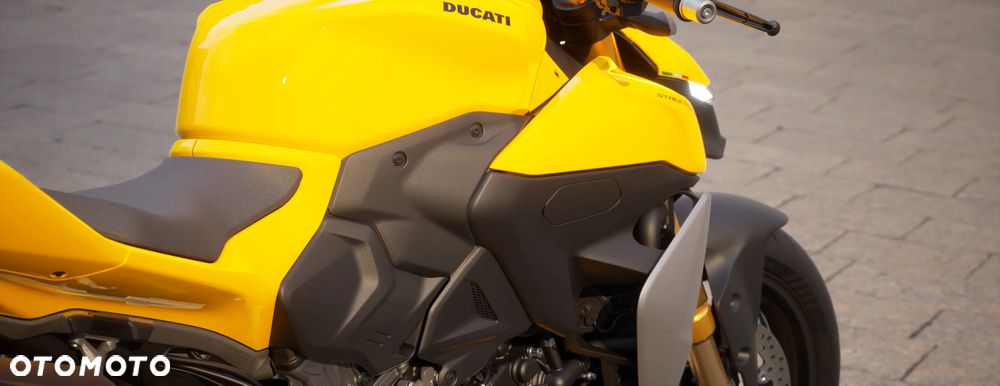 Ducati Streetfighter V2 - 13