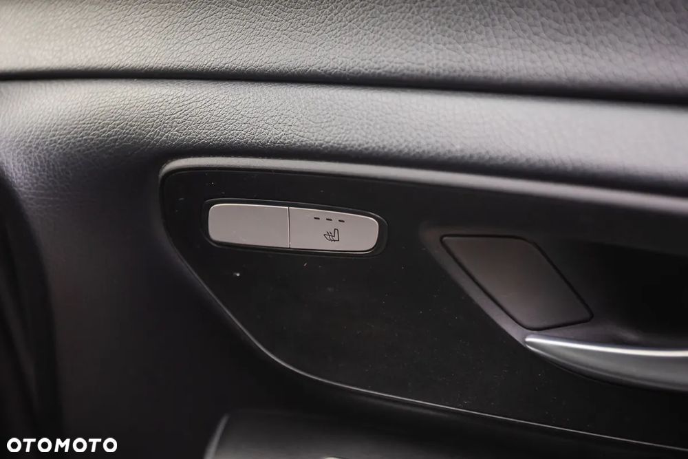 Mercedes-Benz Klasa V 250 (BlueTEC) d lang 4Matic 7G-TRONIC Edition - 27