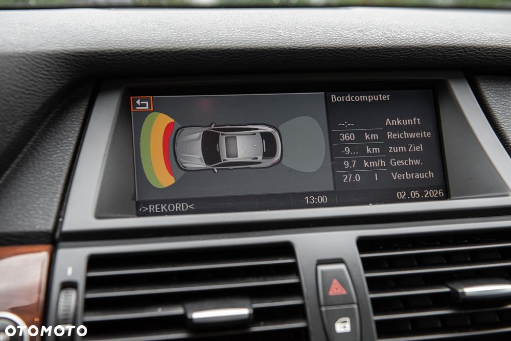 BMW X6 - 24