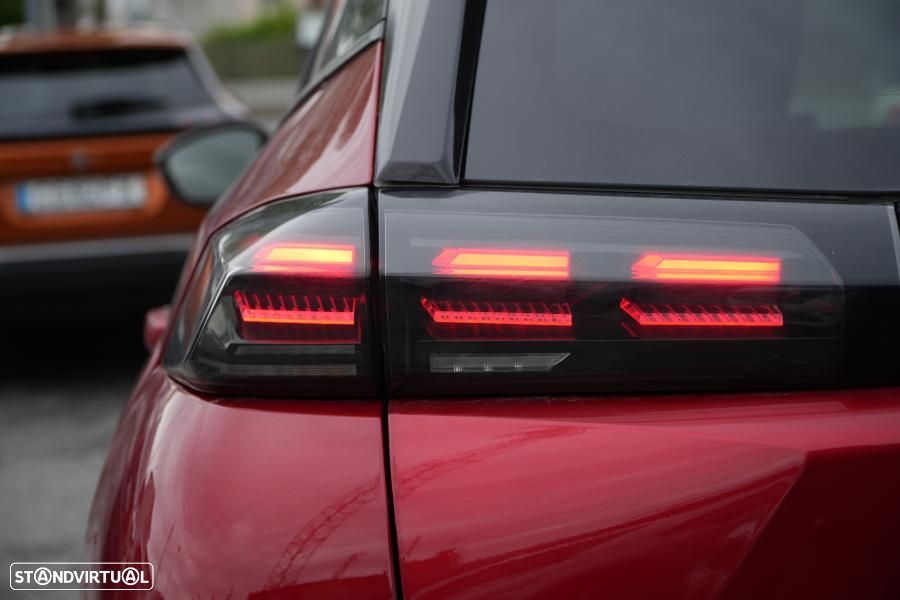 Peugeot 2008 PureTech 130 EAT8 Allure Pack - 9