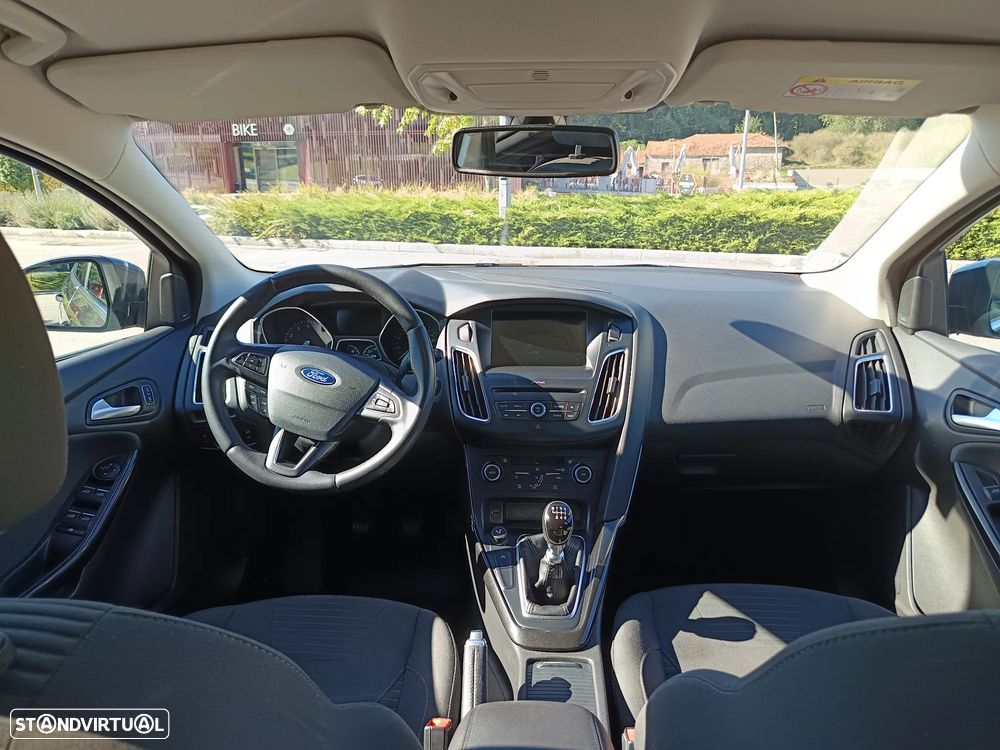 Ford Focus SW 1.0 EcoBoost Titanium - 7
