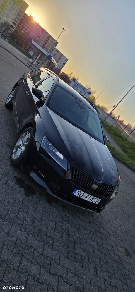 Skoda Superb 2.0 TDI DSG Style - 8