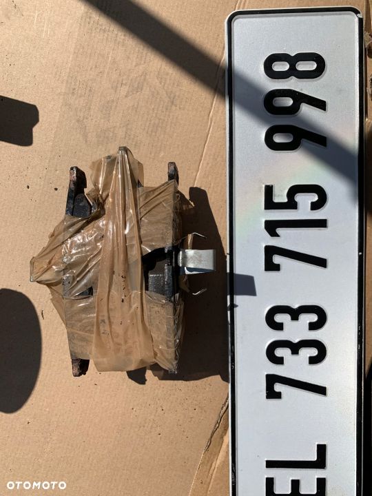 KLOCKI HAMULCOWE HELLA PAGID PRZEDNIE BMW E60 - 3