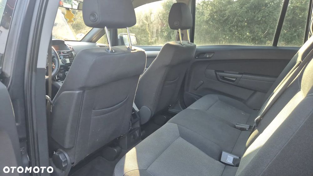 Opel Zafira 1.6 Edition - 11