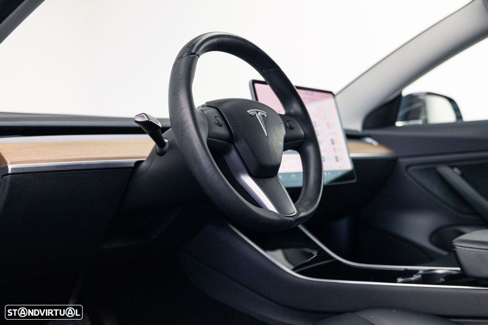 Tesla Model 3 Standard RWD Plus - 22