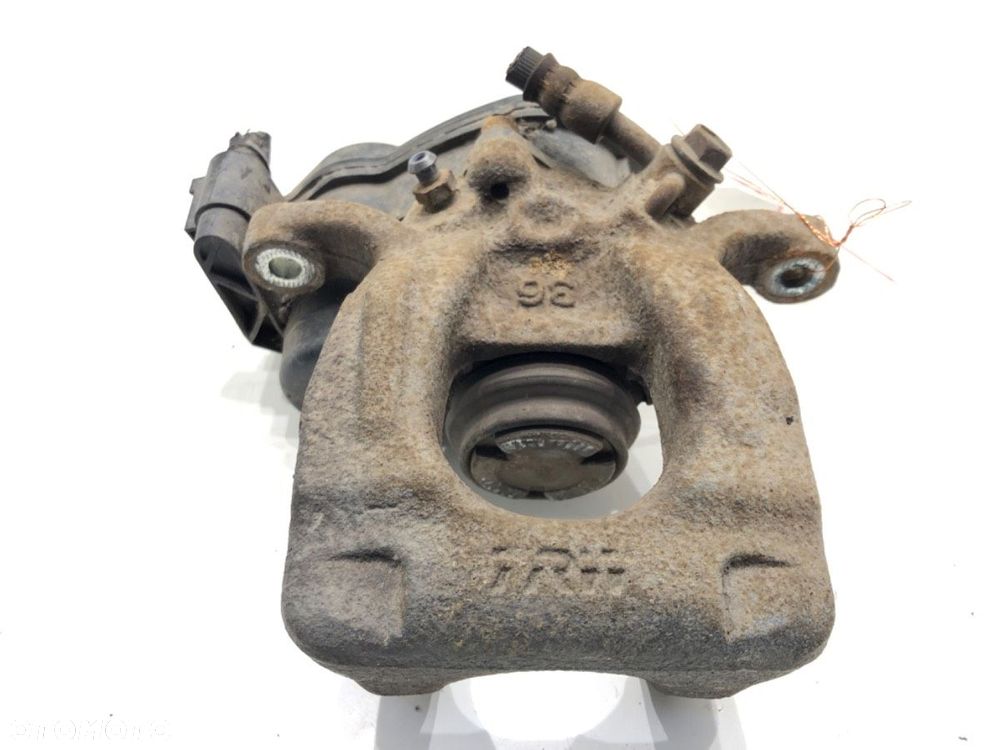 ZACISK LEWY TYŁ - 73.00 PLN - RENAULT KADJAR (HA_, HL_) 2015 - 2022 1.6 dCi 130 4x4 96 kW [130 KM] - 1