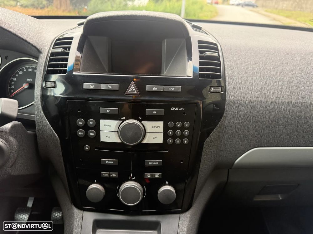 Opel Zafira 1.7 CDTi Cosmo - 21