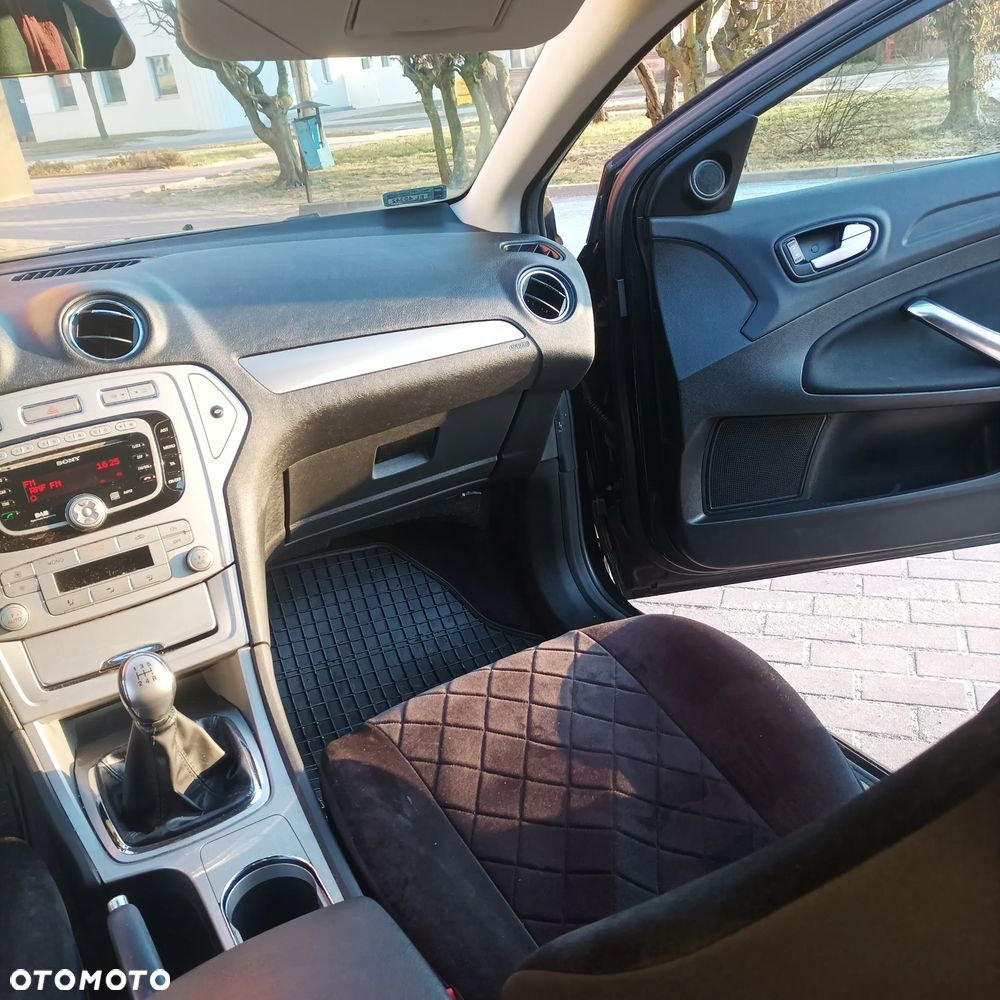 Ford Mondeo 2.0 Trend - 5