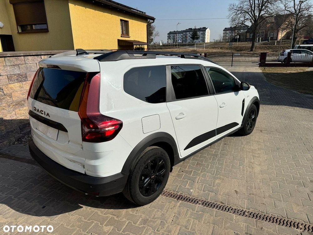 Dacia Jogger 1.6 Full Hybrid 140 Extreme MMT - 7
