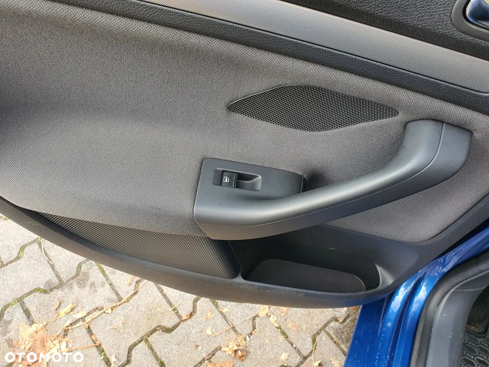 Volkswagen Golf 1.6 Automatik Tour - 20