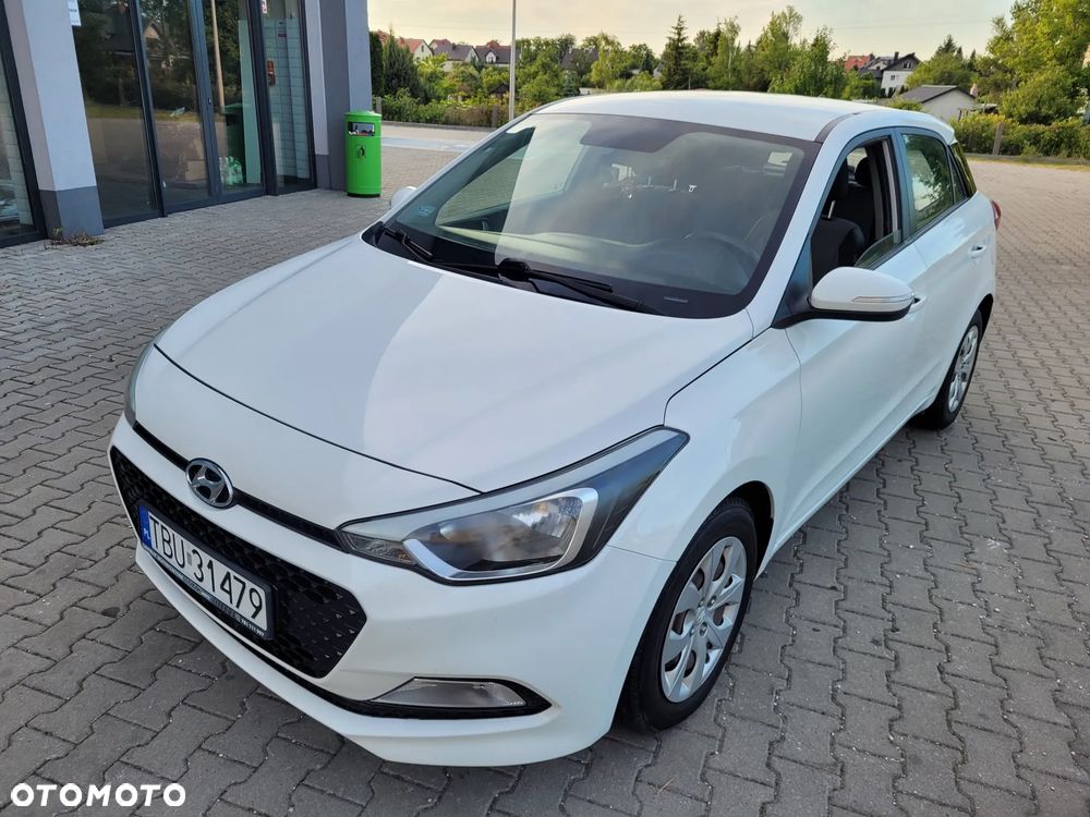 Hyundai i20 1.1 CRDi BlueDrive Comfort - 2