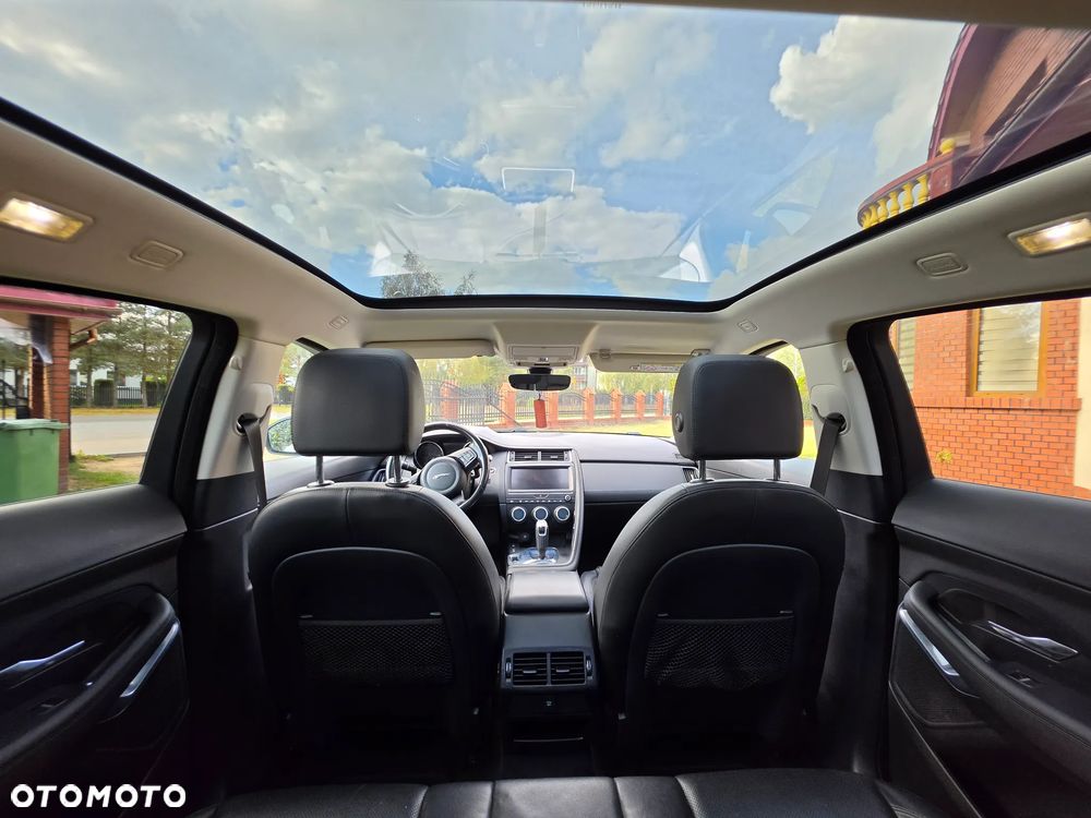 Jaguar E-Pace - 2