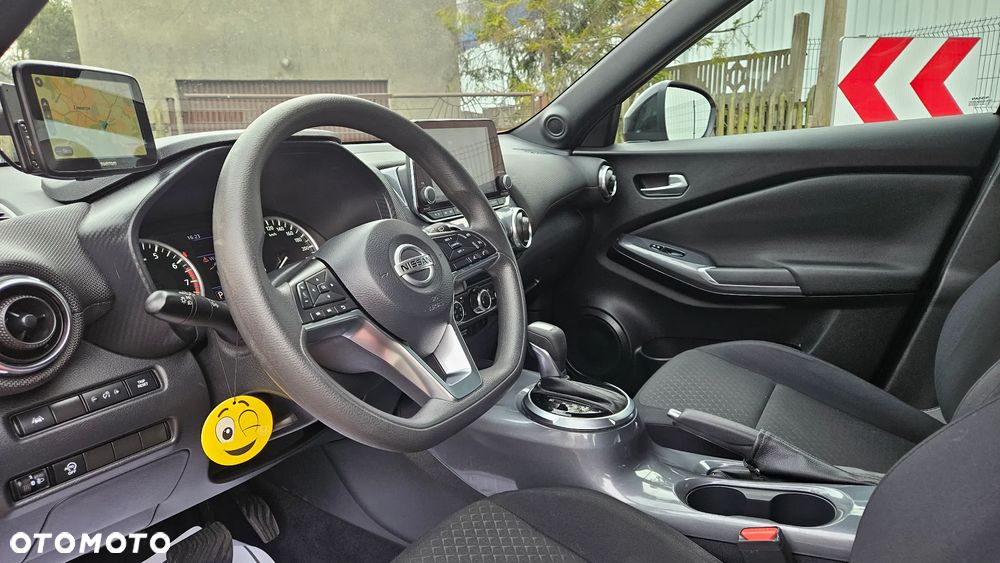 Nissan Juke 1.0 DIG-T N-Connecta DCT - 22