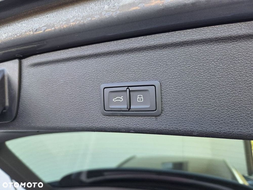 Audi A4 Avant - 13