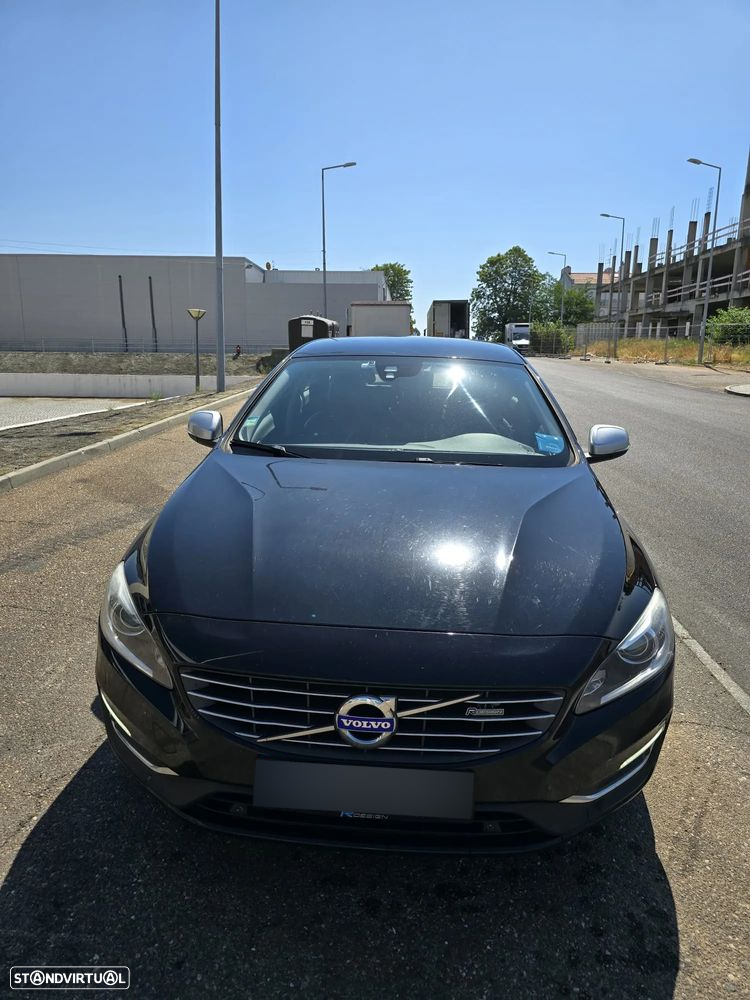 Volvo V60 2.4 D6 Summum AWD Phev - 4