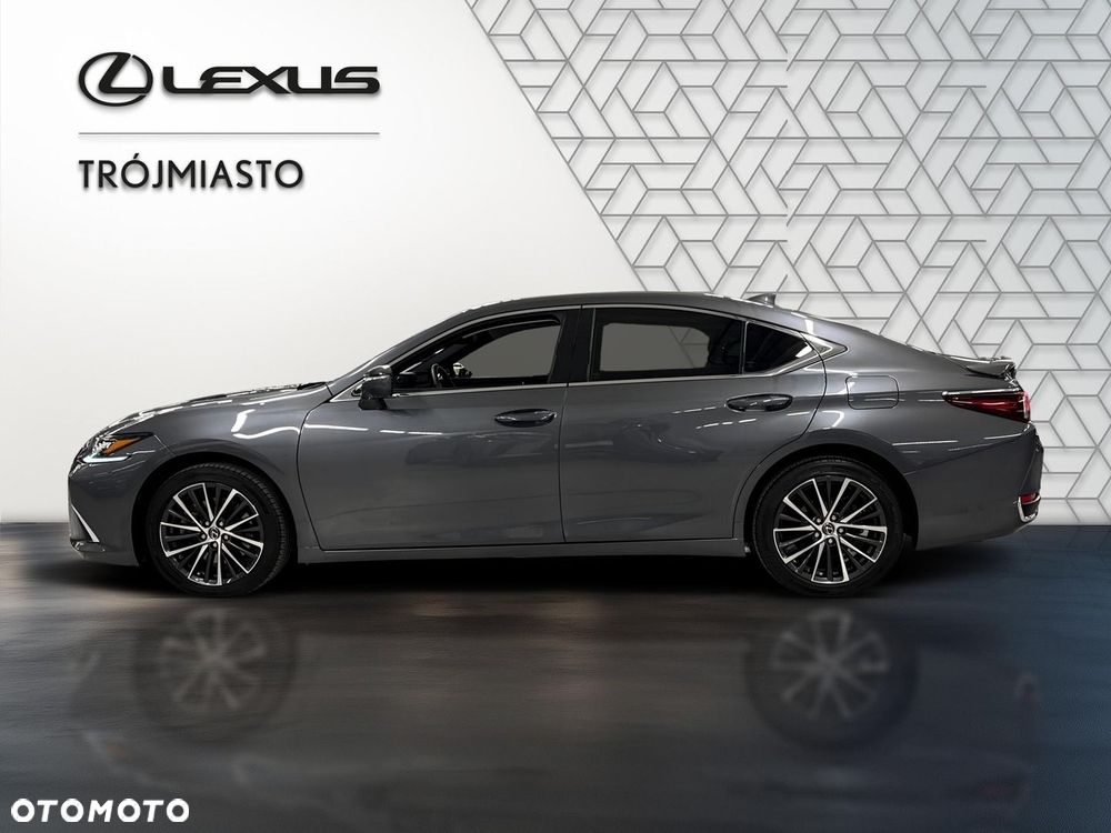 Lexus ES 300h Prestige - 2