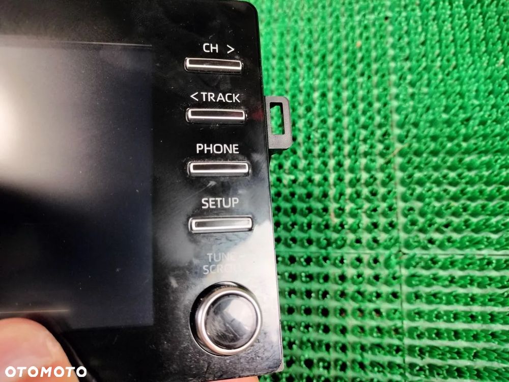 TOYOTA YARIS 19-24r Radio - 3