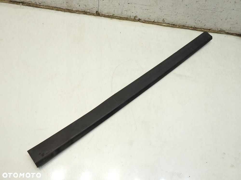 LISTWA NAKŁADKA PROGU PRAWY PRZÓD AUDI A3 8P 8P4853492A 8P4853492B - 6