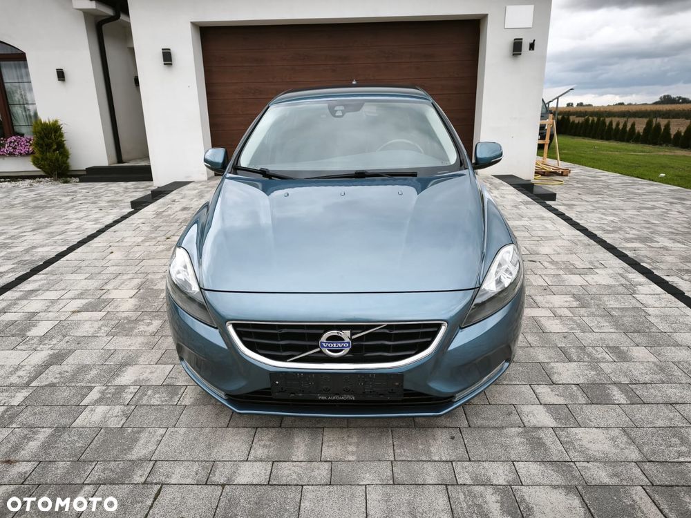 Volvo V40 D2 Momentum - 7