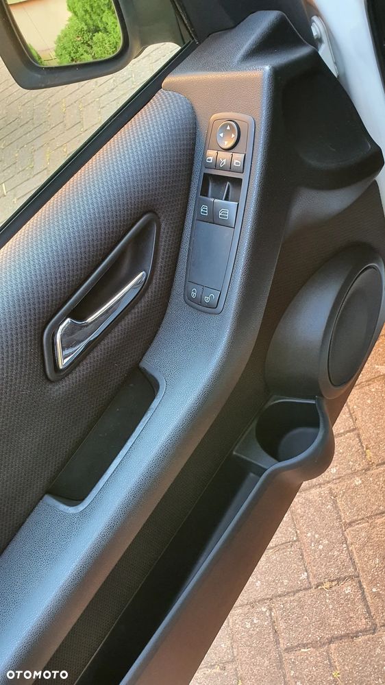 Mercedes-Benz Klasa A 180 CDI Elegance First - 22